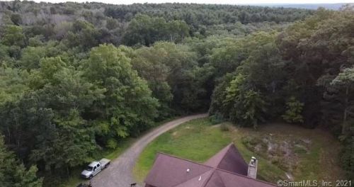 63 Parkside Dr, Colchester, CT 06415-2344