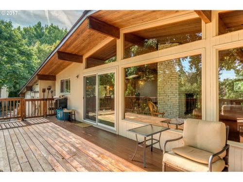 5333 Salquist Rd, Damascus, OR 97080