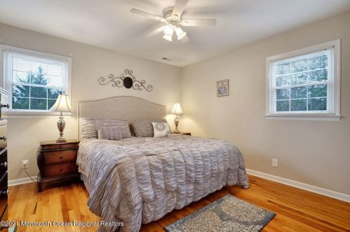 46 Walnut Ave, Tinton Falls NJ 07701-6146 exterior