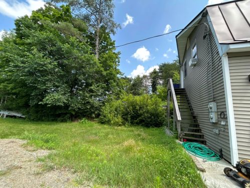 7 Sargent Hill Rd, Grafton, NH 03240-3811