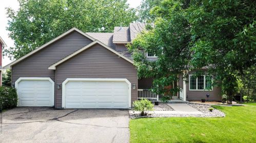 9063 Duckwood Trl, Saint Paul MN  55125-8687 exterior