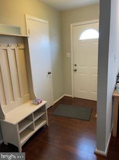 4635 Woodway Pl, Woodbridge, VA 22193-3083