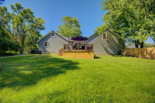 3217 121st Ave, Crown Point IN  46307-8745 exterior