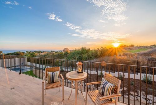 21 Nantasket Dr, Palos Verdes Estates, CA 90275-0058