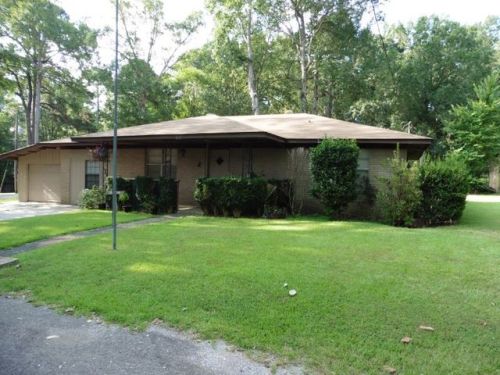 317 Lighthouse Dr, Fairmount, TX 75948-3742