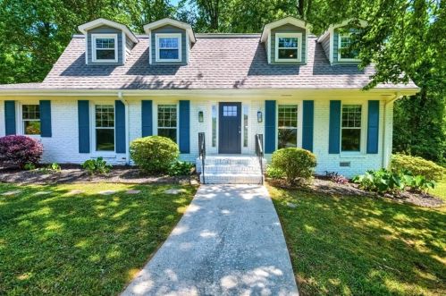 2229 Eldorado Dr, Atlanta, GA 30345-3416