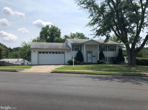 13221 Hawthorn Ln, Woodbridge, VA 22193-5158