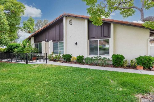 370 Orwell Ln, Encinitas, CA 92024-4814