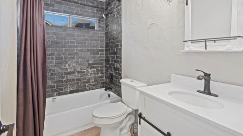 5845 Fathom Dr, Fort Worth TX  76135-7014 exterior