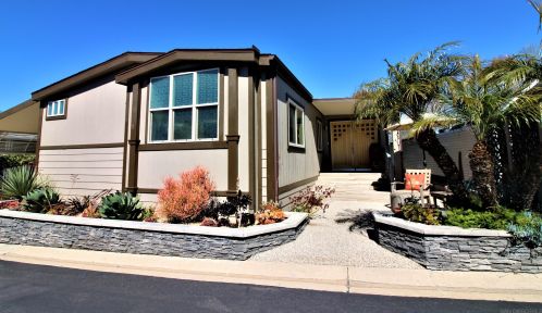 7232 Santa Barbara St, Carlsbad, CA 92011-4635