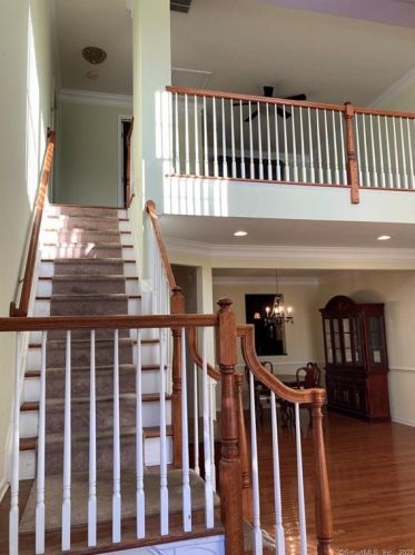 7 Bannan Ln, Kensington, CT 06037-4096