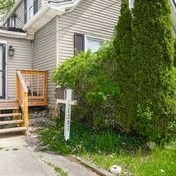 1287 Ridgewood Dr, Highland Park, IL 60035-4025