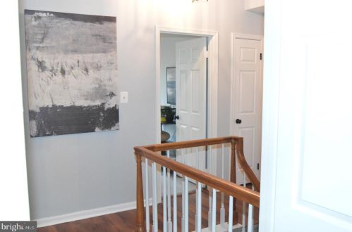 1409 Squaw Hill Ln, Silver Spring MD  20906-2009 exterior