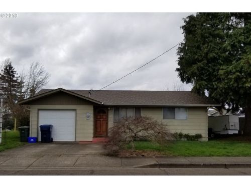 320 36th St, Springfield, OR 97478-5710