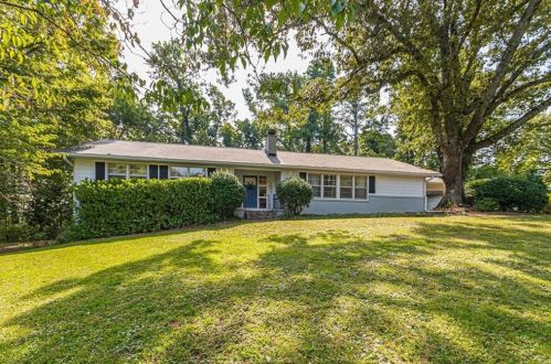 150 Westview St, Holly Springs, GA 30114-2619