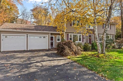 180 Felt Rd, Wapping, CT 06074-3864