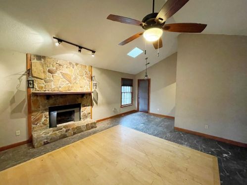 25 Sable Ct, Big Canoe, GA 30143-5940
