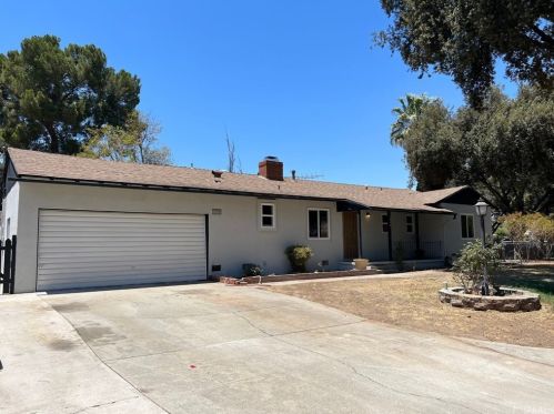 1549 Mulberry St, Riverside CA  92501-1939 exterior