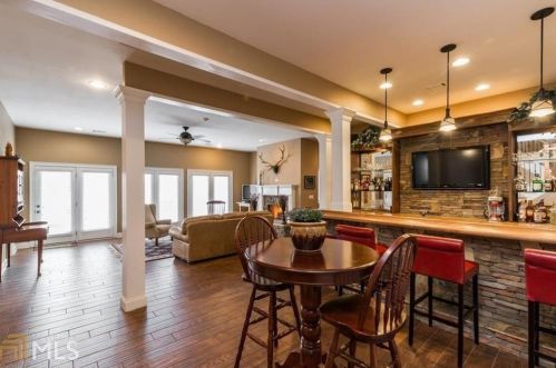 300 Harmony Grv Ln, Jefferson GA  30549-7925 exterior