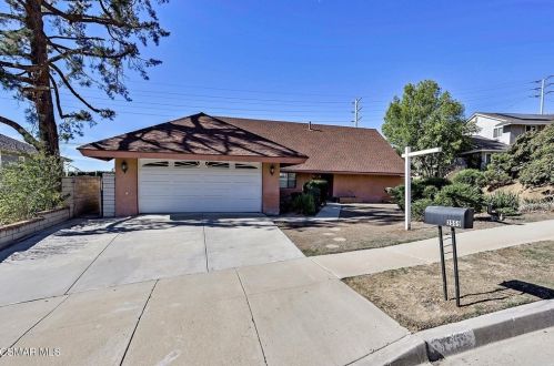 3559 Wellston Ct, Simi Valley, CA 93063-1145