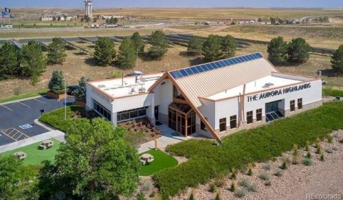 23990 34th Ave, Denver CO  80019-5304 exterior