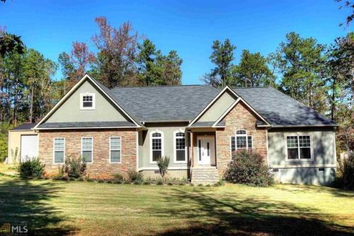 1111 Roberts Quarters Rd, Concord, GA 30206-3291
