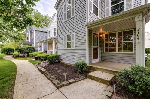 2304 Woodhill Ct, Plainfield, IL 60586-6993