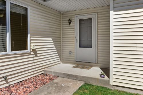 2507 Live Oak Dr, Joliet, IL 60403-8300