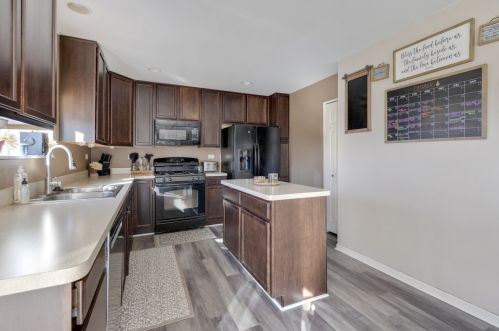 1114 Sarasota Dr, Pingree Grove IL  60140-2026 exterior