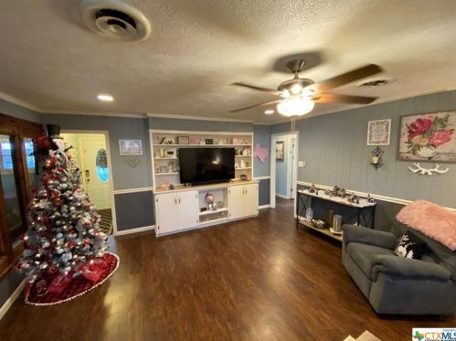 2207 Mcpherson Dr, Green Lake, TX 77979-4516