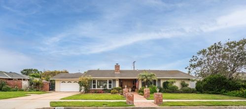 18502 Beachmont Ave, Santa Ana, CA 92705-2709