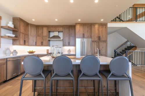 11768 Rhineland Ave, Truckee CA  96161-7069 exterior
