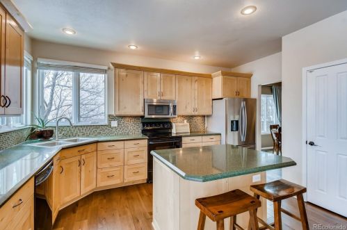 16092 Parkside Dr, Parker CO 80134-9565 exterior