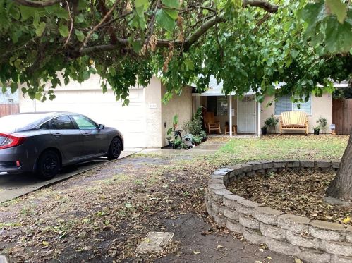 2816 Michigan Ave, Stockton, CA 95204-2638