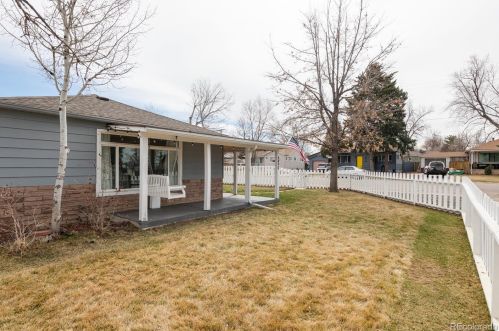 4898 Sherman St, Englewood CO  80113-6837 exterior