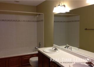 8507 Ashford Rd, Saint Paul MN  55125-8475 exterior