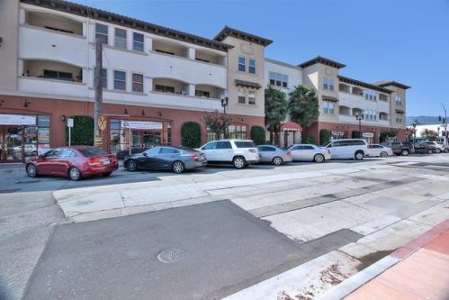 7598 Monterey St, Gilroy CA  95020-5826 exterior