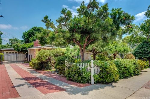 7942 Euclid Ave, Whittier, CA 90602-2635