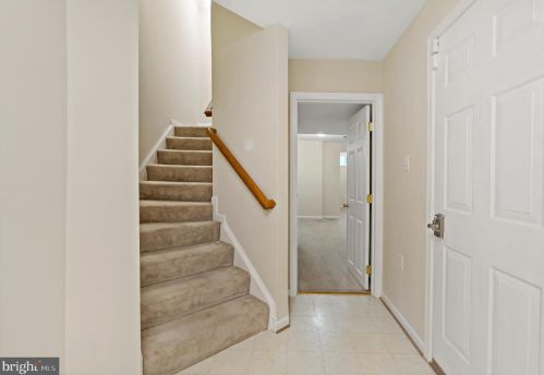 83 Dunlap Dr, Charles Town WV  25414-6511 exterior