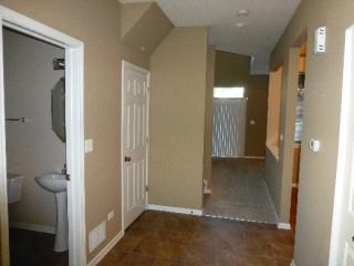 2927 Gypsum Cir, Naperville IL  60564-4852 exterior