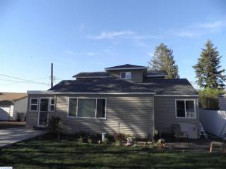 620 Mckenzie St, Pullman, WA 99163-2544