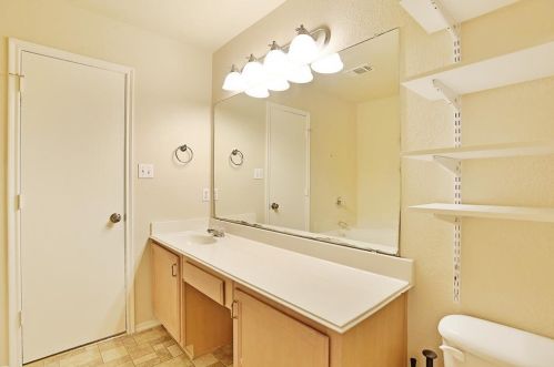 5828 Giddyup Ln, Fort Worth TX  76179-7355 exterior