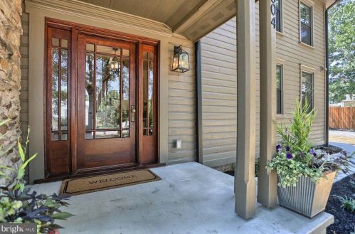 1604 Pine Rd, Carlisle PA  17015-9324 exterior