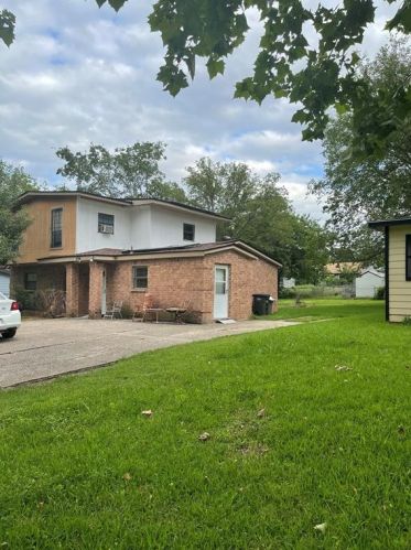 4628 Burton Ave, Fort Worth TX  76105-4318 exterior