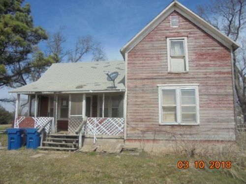422 Woolsey Ave, Morrison, OK 73061-9400