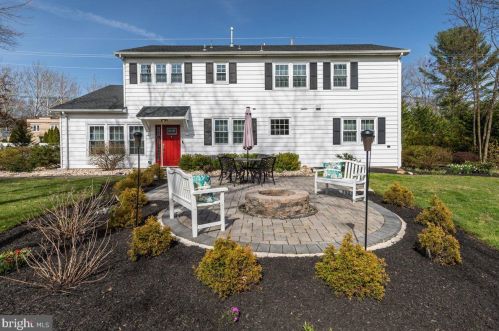 1 Fieldston Rd, Princeton NJ  08540-6453 exterior