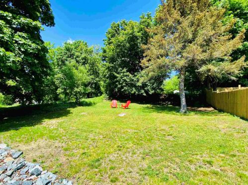 115 Cheney St, Unity, NH 03773-1402