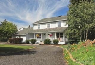 61925 Skyline View Dr, Bend, OR 97702-9601
