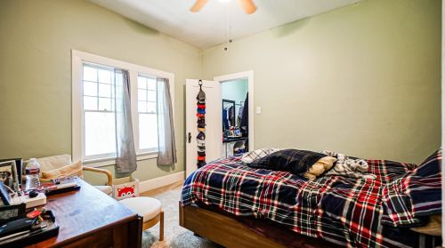 3580 Larchwood Pl, Riverside CA  92506-1236 exterior