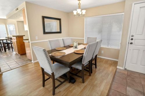 1894 Timber Trl, Vista CA 92081-7326 exterior